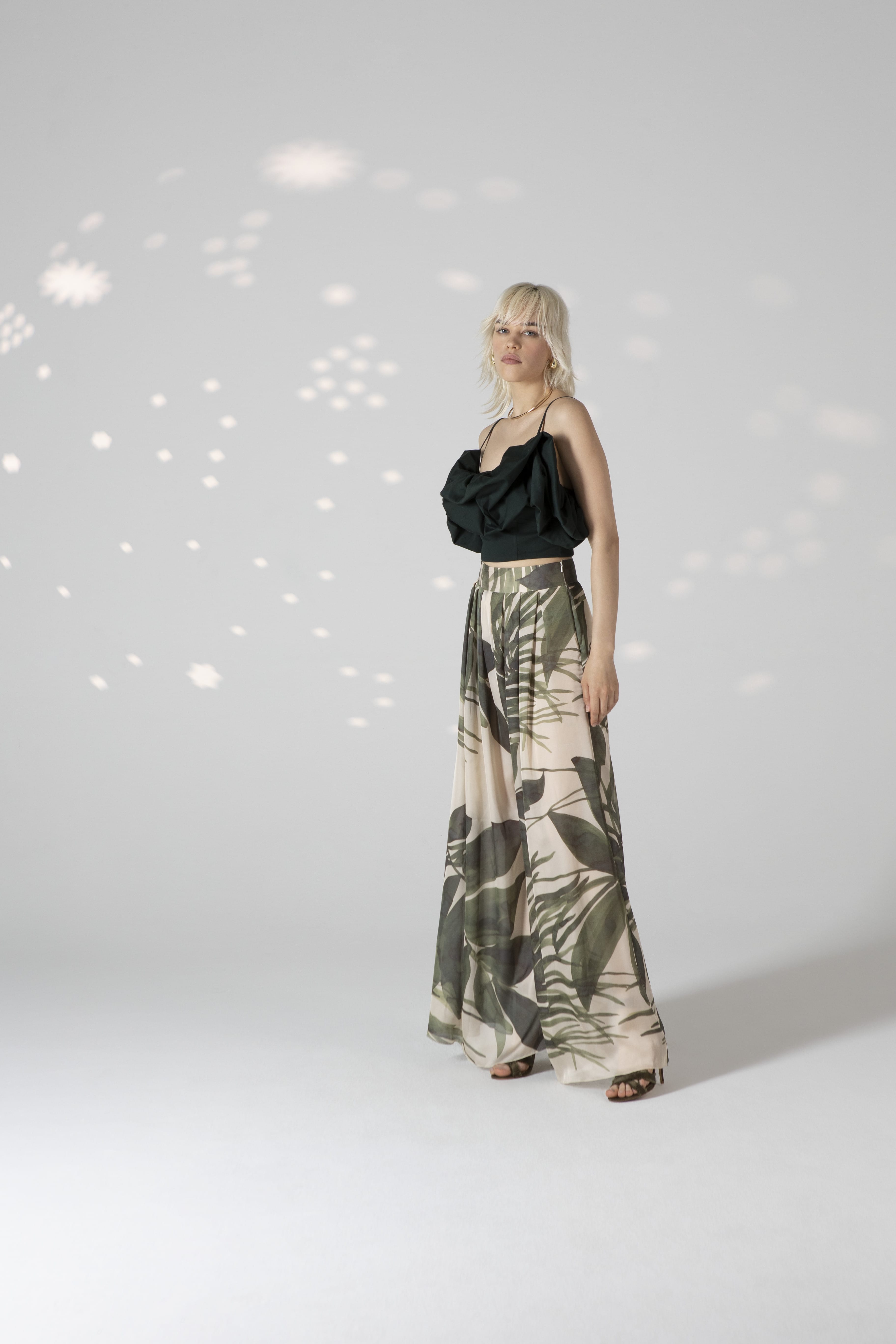 Wide-leg